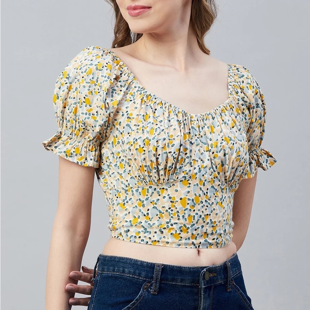 Floral Puff Sleeve Crop Top